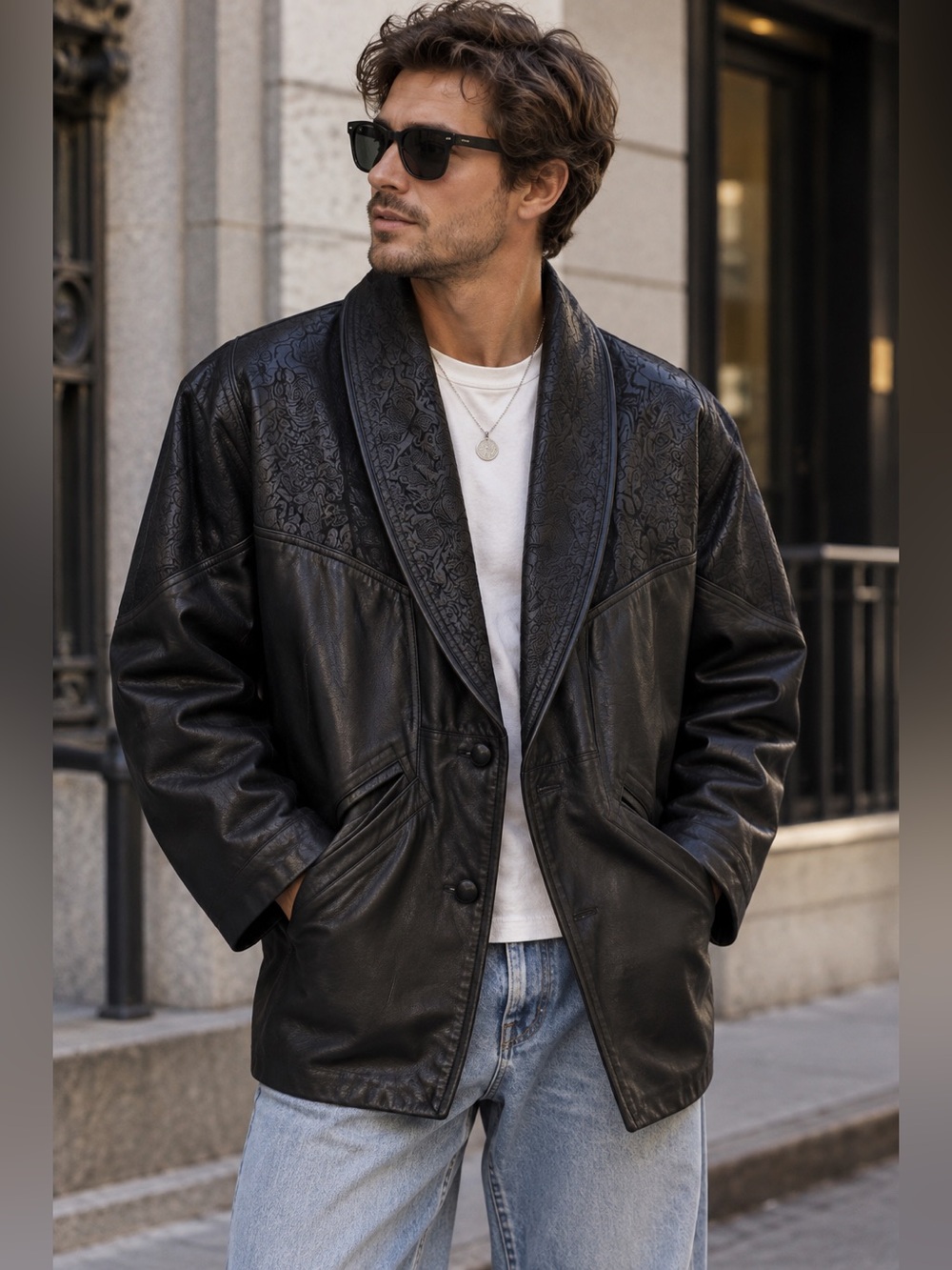 Vintage G-III Men’s Black Leather Coat S Embossed Paisley 90s